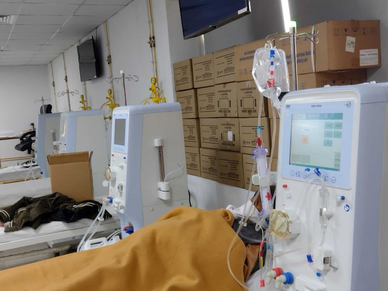 Dialysis Center Setup