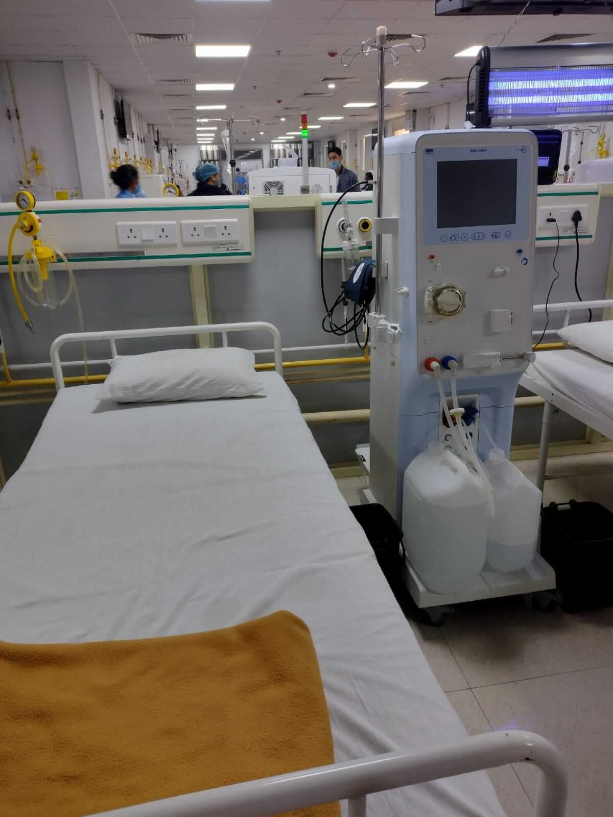 Dialysis Center Setup